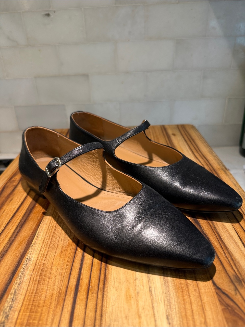 Flattered Black Leather Mary Jane Pointed Flats